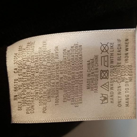 Anthropologie | Lace Ruffle Blouse - Picture 8 of 8